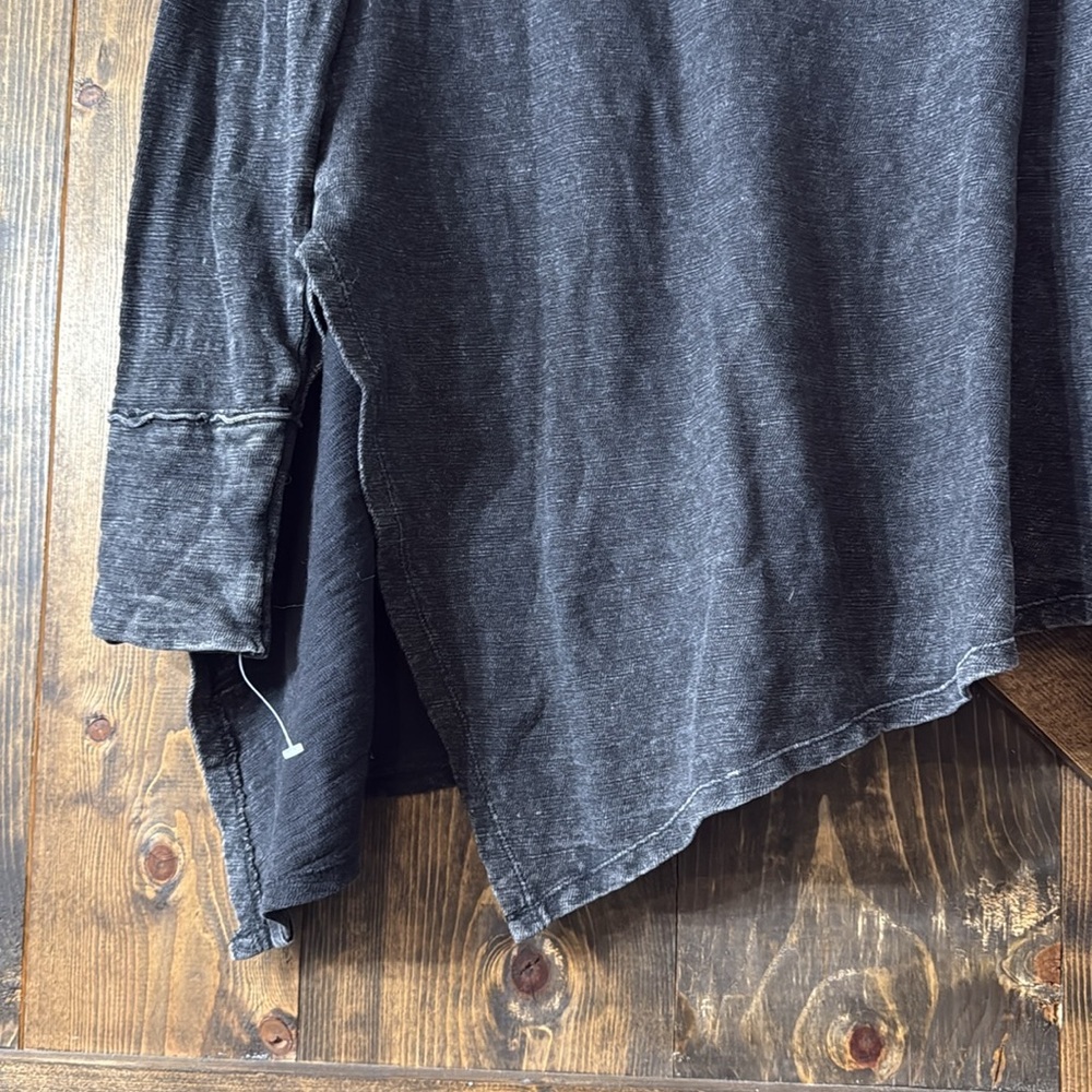 FREE PEOPLE To The Right Off Shoulder Top - Picture 8 of 11